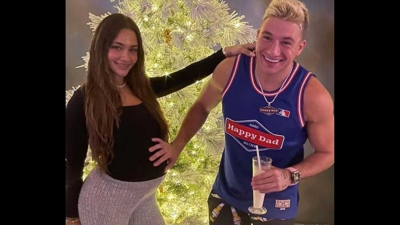 SteveWillDoIt New Girlfriend